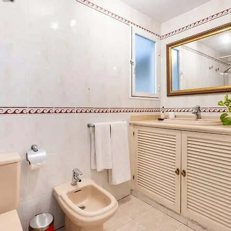Ferienwohnung Centro Ferrandiz Parking Gratis Málaga Exterior foto