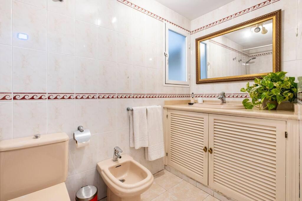Centro Ferrandiz Parking Gratis Apartment Málaga